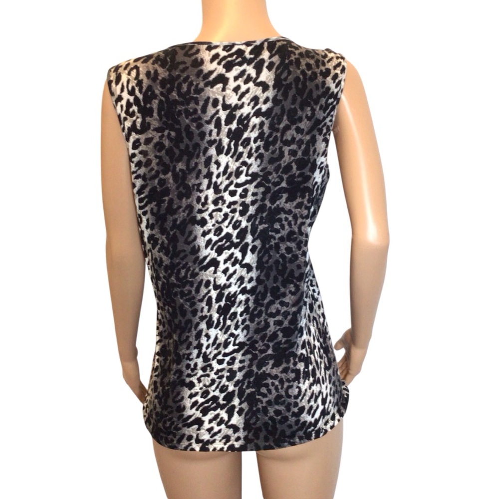 Chico’s Leopard Print Black-Gray 2-Piece Tank & Cardigan Set | Size 2 (L/12) - Picture 5 of 9